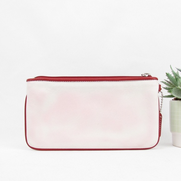 Coach Limited Edition Vintage Wristlet - Picture 2 of 6